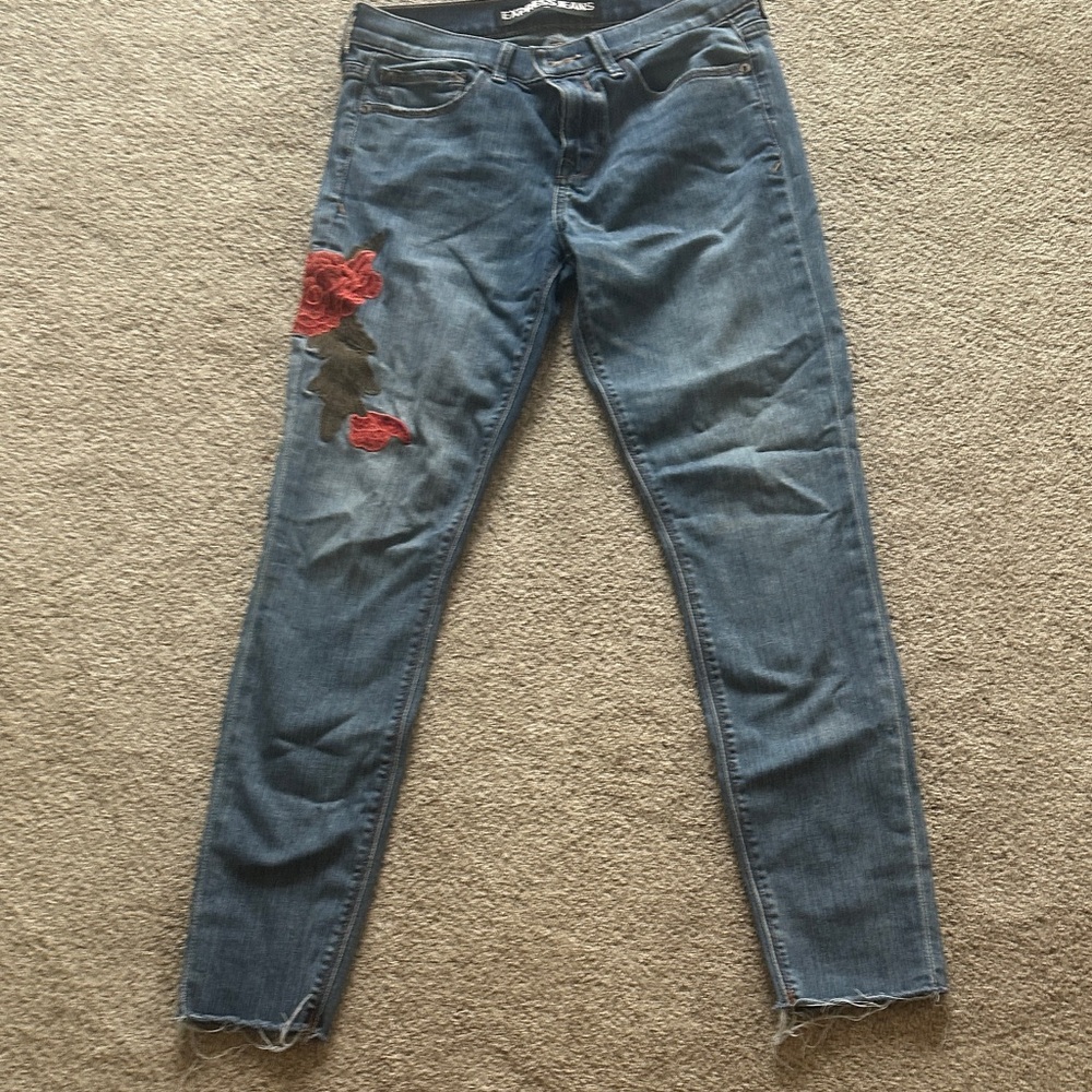 Women’s Express Blue Skinny ankle legging  jeans with Red Floral Design size 6